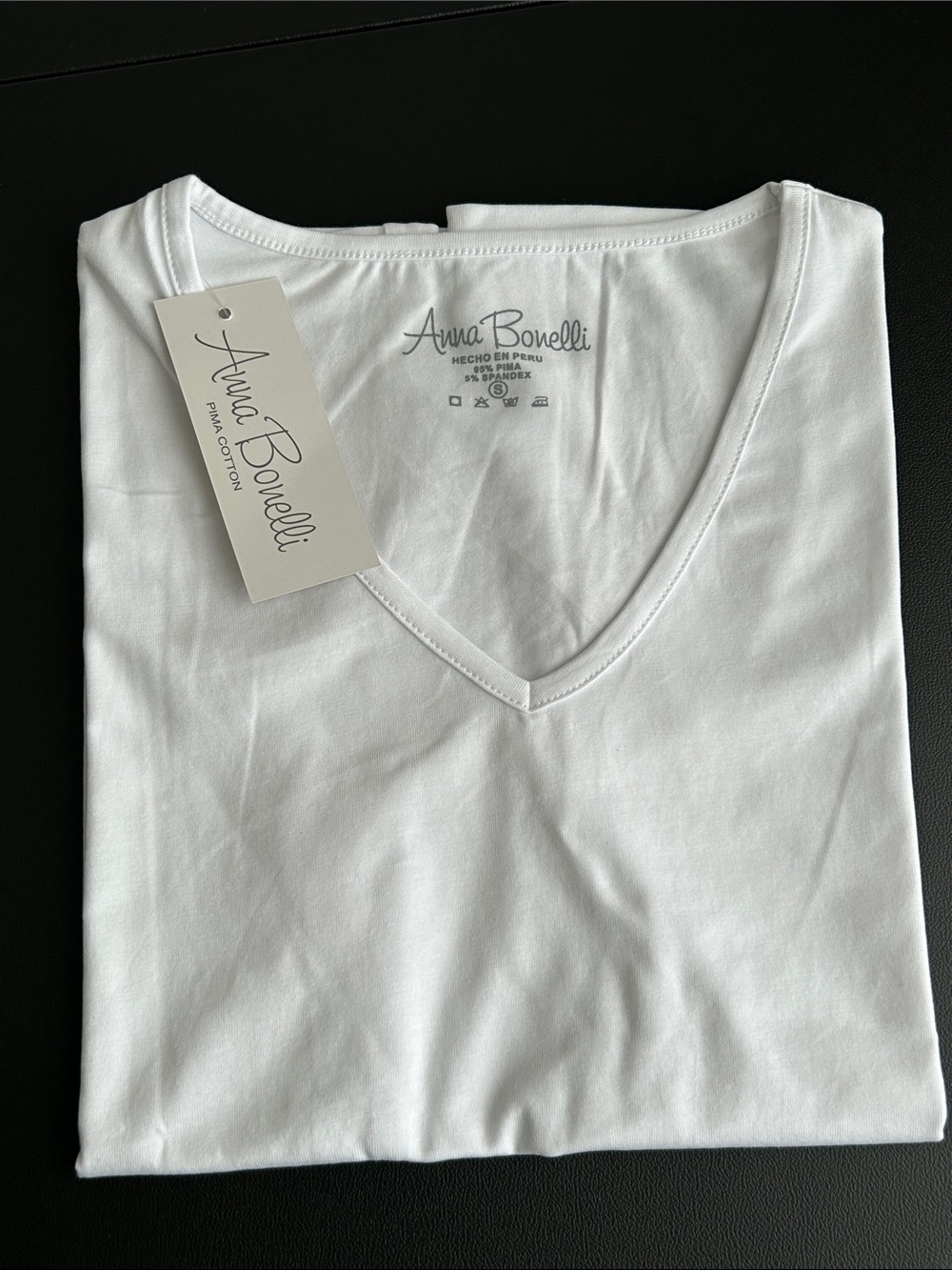 Peruvian Pima Cotton Women’s V-Neck T-Shirt - Small white color